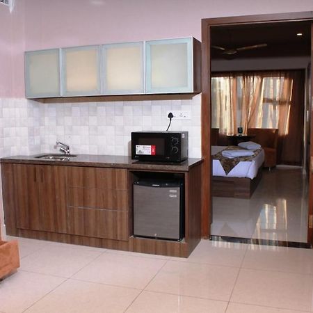 Savoury Business Hotel Bangalore Luaran gambar