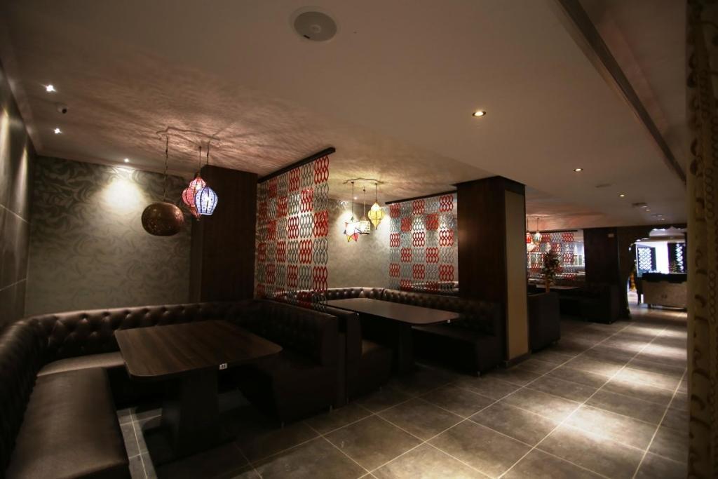 Savoury Business Hotel Bangalore Luaran gambar